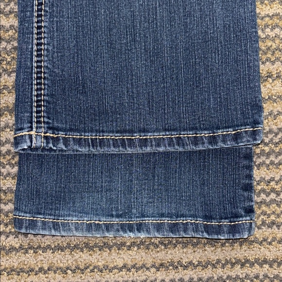 Ariat Women’s Size 30S REAL Denim Cotton Blend Stretch Bootcut Blue Jeans - Picture 9 of 12